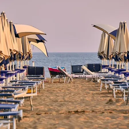 Apartment Family Near The And The Centre Bibione
